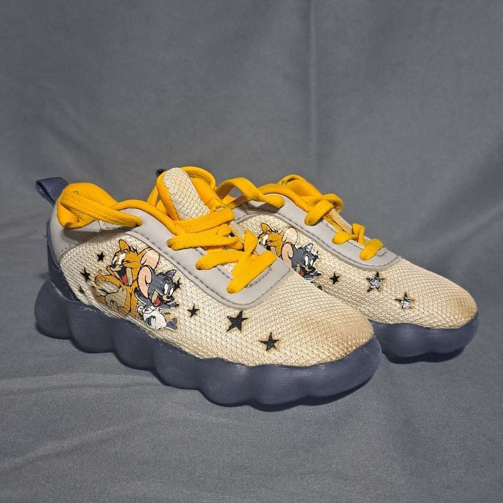Campus Toddler‎ US Sz 8 Tom & Jerry Sneakers Yellow Gray